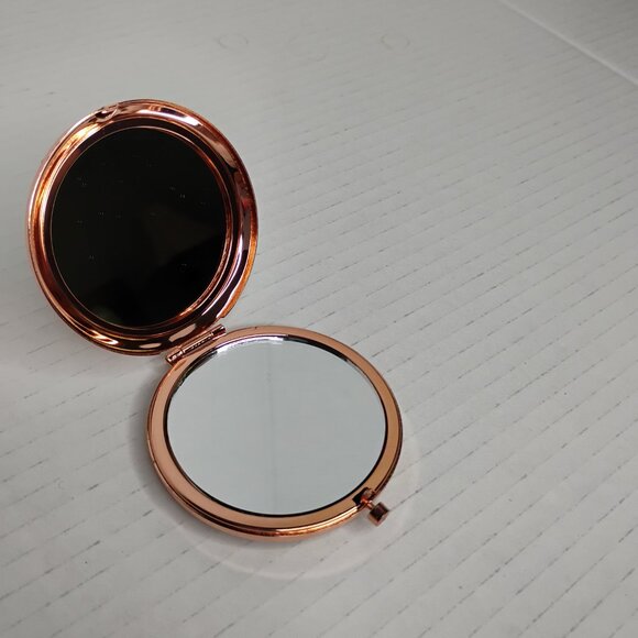 Cheers to 60 Years Mirror Compact – Rose Gold Tone – Double Mirror – New - Picture 3 of 6